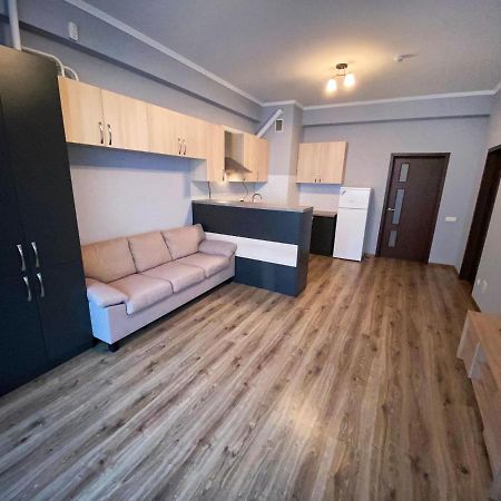 Sky House Central Apartment تشيسيناو المظهر الخارجي الصورة